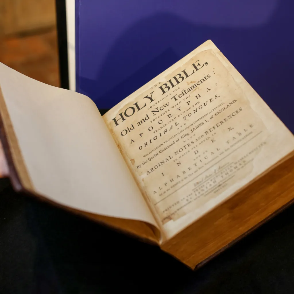 Betsy Ross' bible, opened to the first page